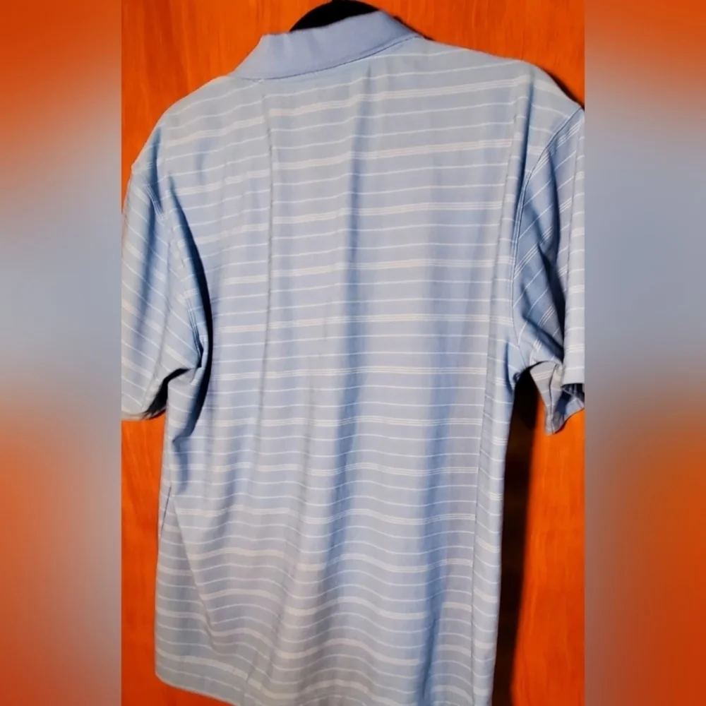NIKE Golf  Nike Fit Dry  Size M - Picture 3 of 3